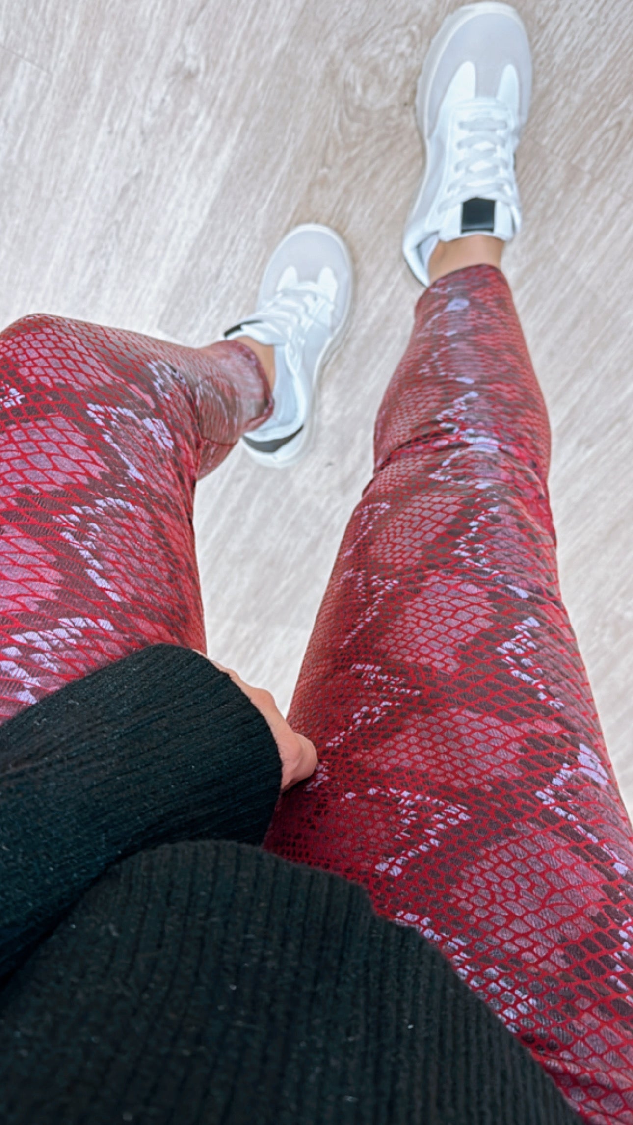 Leggins serpiente granate