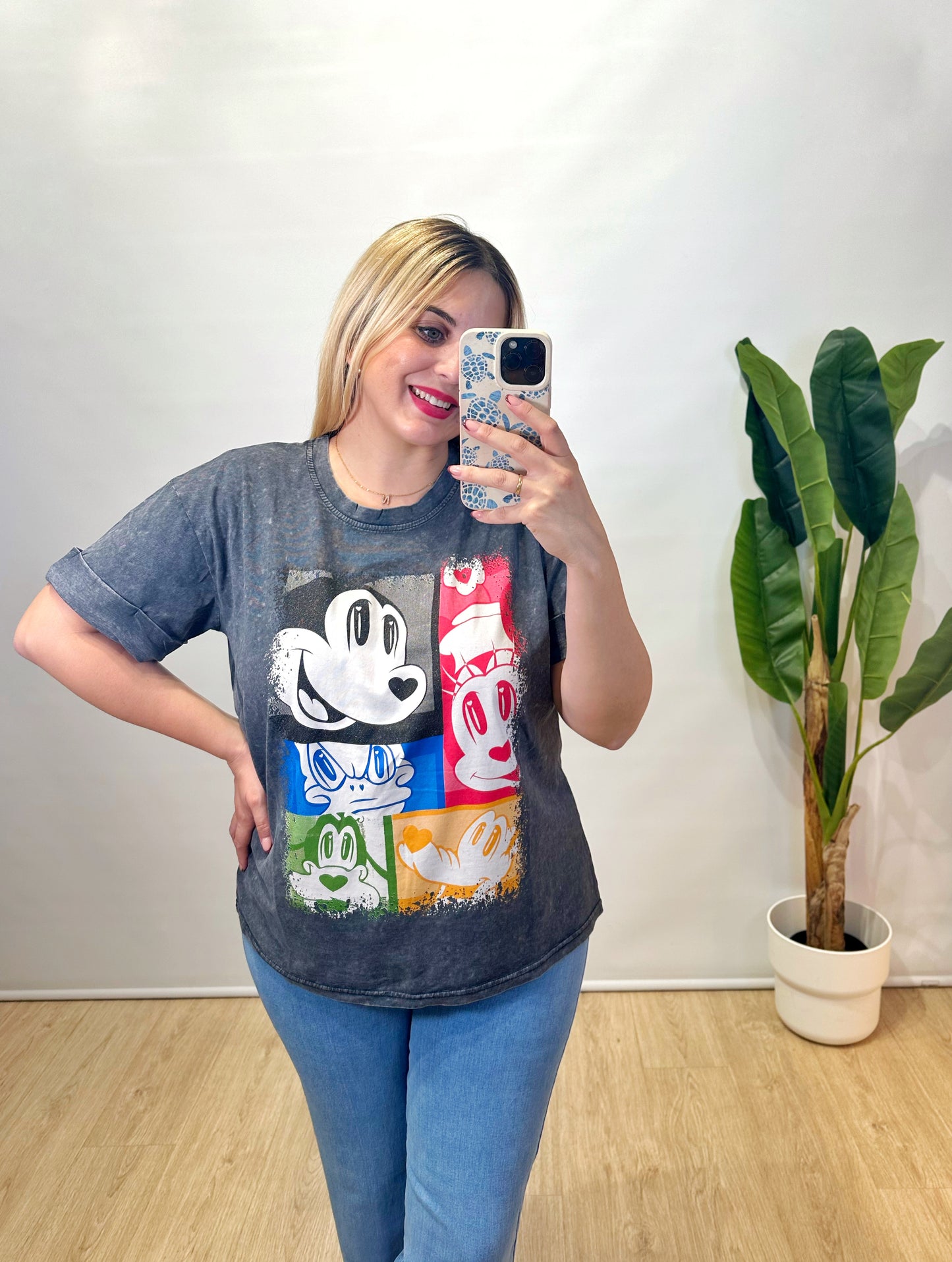 Camiseta Mickey remix